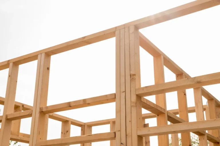 Holzständerbauweise
